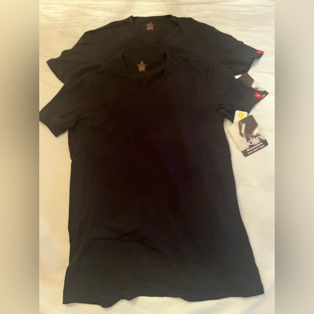 Jockey Two Mens High V Neck Black T-Shirts Size Medium NWT